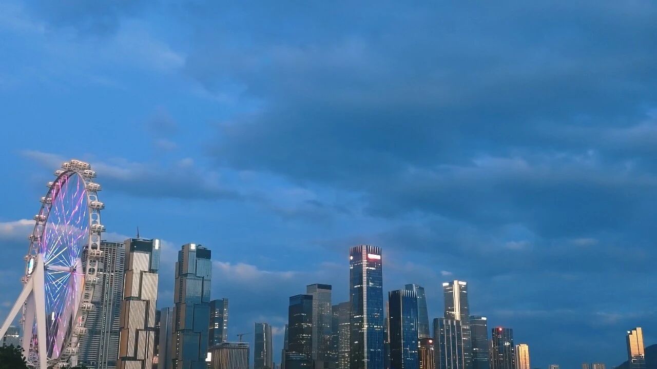 深圳欢乐港湾的海边落日